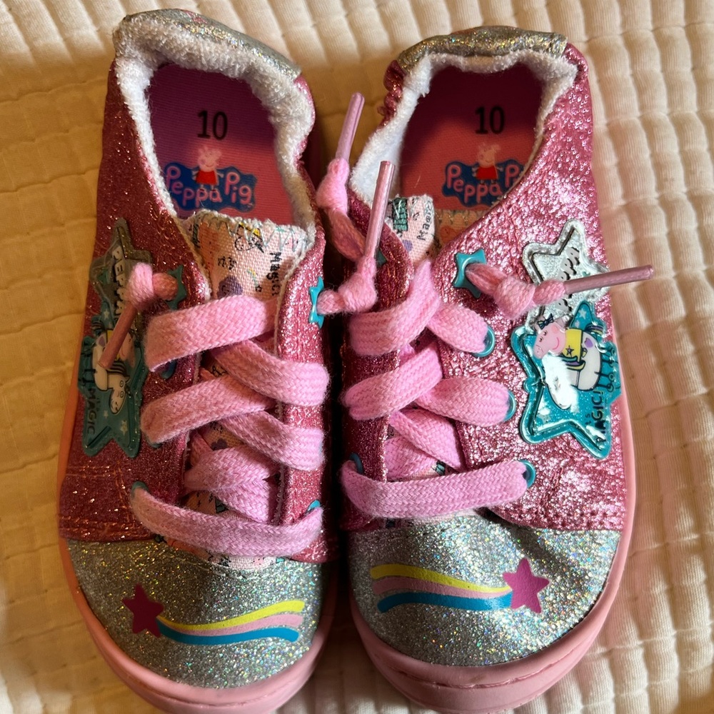 Girls New sz10 Peppa Pig Sparkle Shoes - Memory Foam
